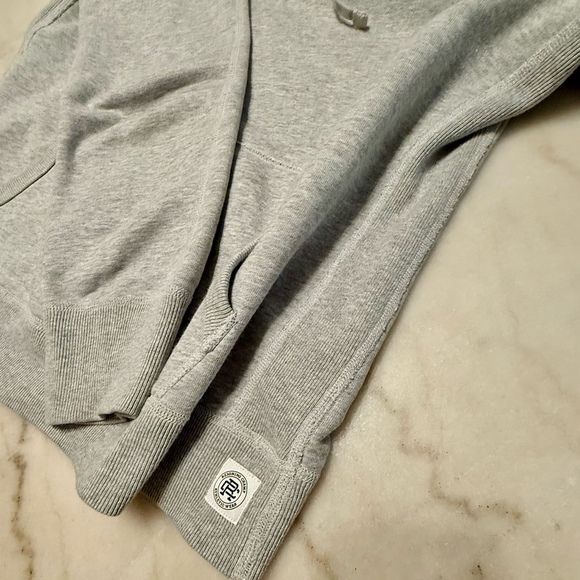 Reigning Champ Midweight Designer Hoodie - Heather Grey - Men’s Small - Picture 4 of 8